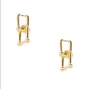 Bold Chunky Link Earrings in Gold